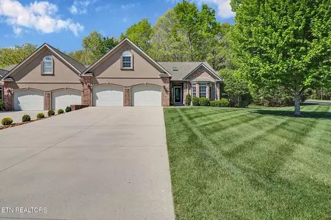 150 Lafayette Ter #28, Crossville, TN 38558