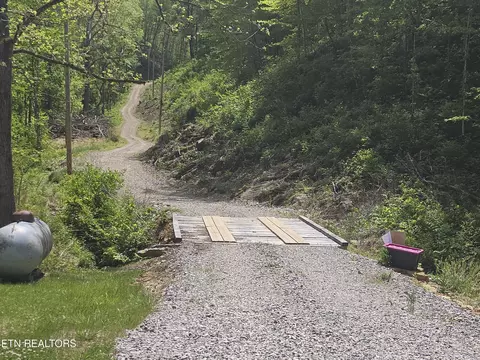 tbd S Highway 25e Hwy, Tazewell, TN 37879