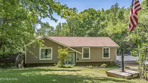 217 Roberts Rd, Spring City, TN 37381