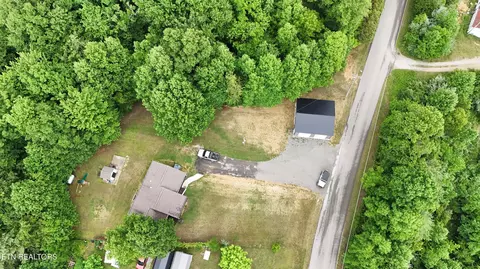 2500 Cherry Fork Rd, Helenwood, TN 37755