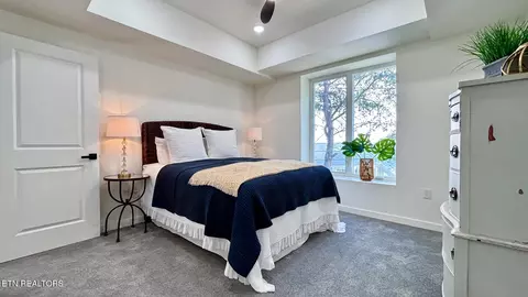 129 Sugarfoot Way #500, Pigeon Forge, TN 37863