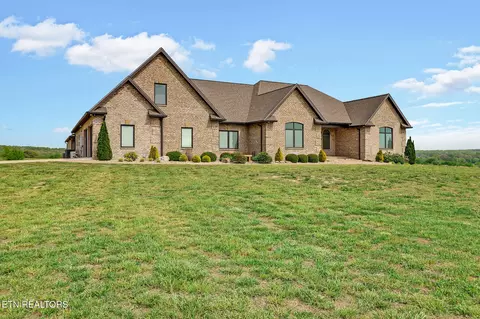 1150 Eldridge Loop, Crossville, TN 38571