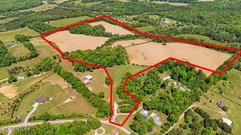 15370 Watson Rd, Loudon, TN 37774