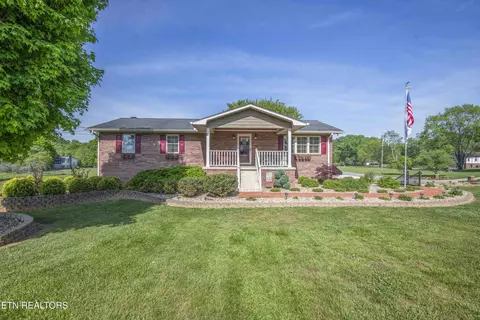 1827 Blakemore Rd, Knoxville, TN 37914