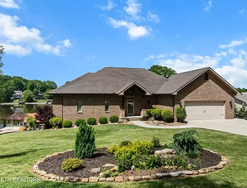 853 Collie Cove Ct, Friendsville, TN 37737