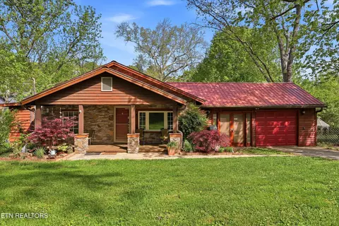 4035 Lonas Dr, Knoxville, TN 37909