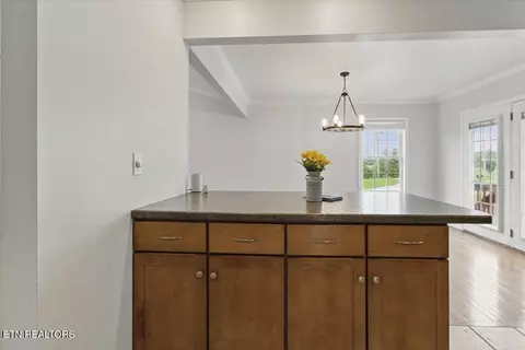 Kitchen - 262 Cresent St, Harrogate, TN 37752 photo 4 of 4