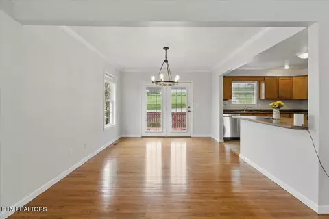 Dining - 262 Cresent St, Harrogate, TN 37752 photo 1 of 1