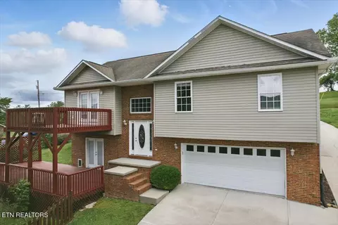 Exterior - 262 Cresent St, Harrogate, TN 37752 photo 2 of 8
