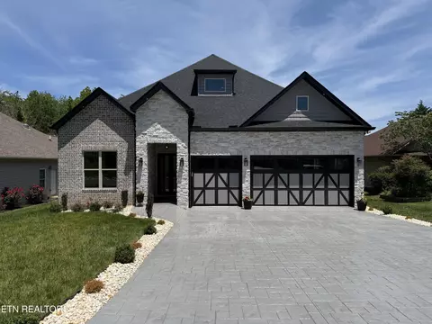 121 Ogana Way, Loudon, TN 37774