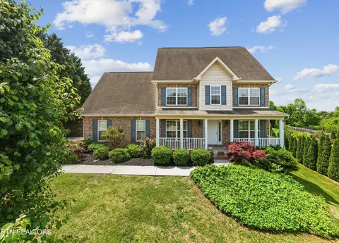 1117 Amber Glades Ln, Knoxville, TN 37922