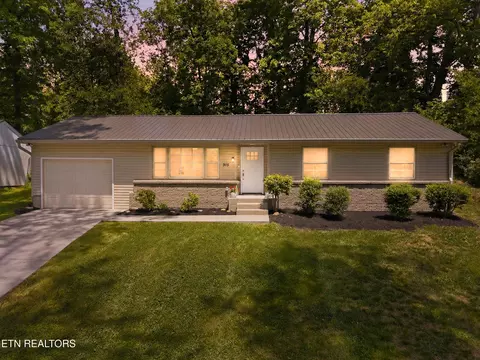 315 Hermitage Dr, Knoxville, TN 37920