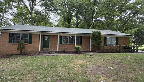 8518 Coppock Rd, Corryton, TN 37721