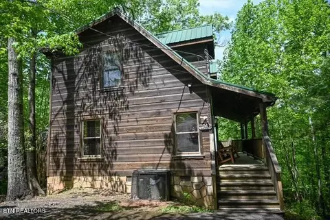 1920 Buckeye View Way, Sevierville, TN 37876