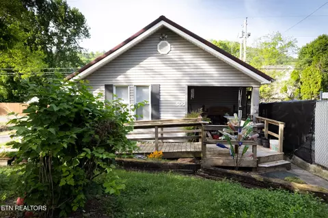 509 W Tennessee Ave, Pineville, KY 40977