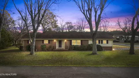 4636 NW Meadow Ave, Cleveland, TN 37312