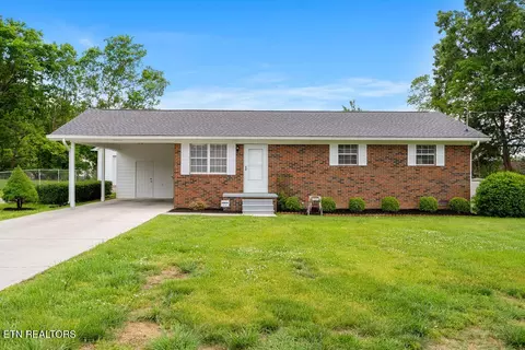 4616 Blairwood Dr, Knoxville, TN 37938