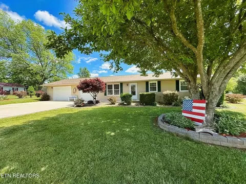 155 Valley View Rd, La Follette, TN 37766