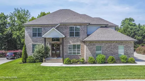 10412 Meadow Ridges Ln, Knoxville, TN 37922