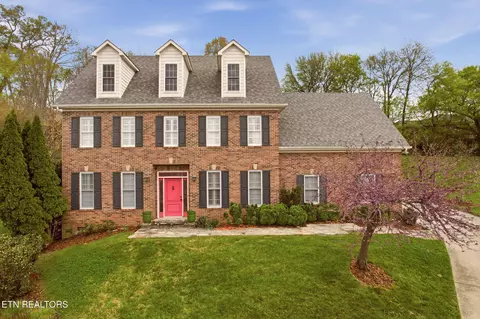 10300 Evening Ridge Ln, Knoxville, TN 37922