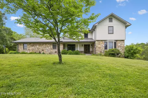 1423 Hopewell Rd, Knoxville, TN 37920