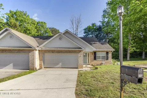 146 Oak Place Cir, Madisonville, TN 37354
