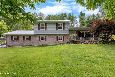 150 Lillywood Dr, La Follette, TN 37766