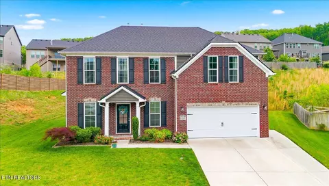 10340 Banjo Ln, Knoxville, TN 37932