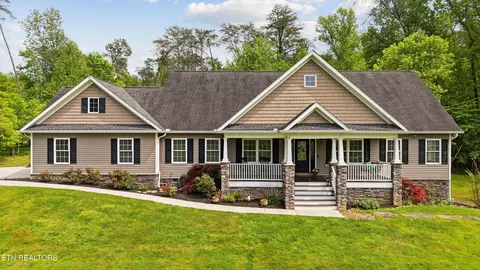 1804 Hopewell Rd, Knoxville, TN 37920