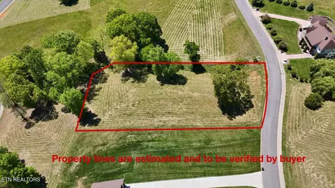 2414 Starboard Crest Rd, Morristown, TN 37814