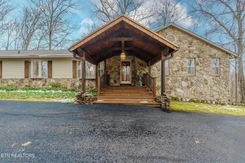 1290 Hickory Hills Rd, Jefferson City, TN 37760
