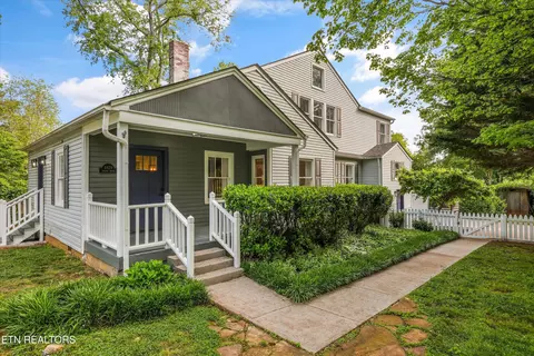 6629 Cherry Dr, Knoxville, TN 37919