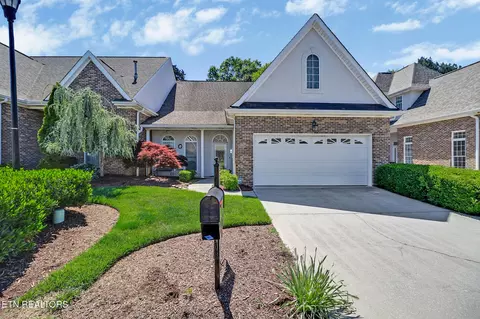 5228 Tazewell Pointe Way, Knoxville, TN 37918