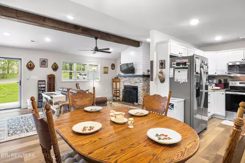 Dining - 202 Skyline Ln, Powell, TN 37849 photo 1 of 3