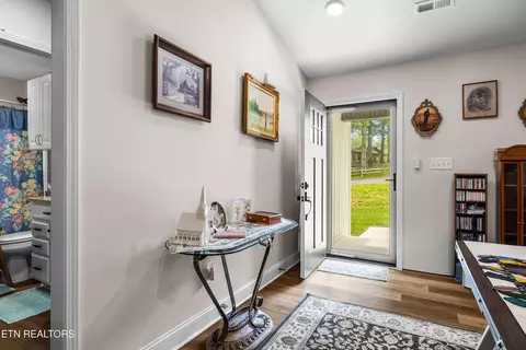 Entry Way - 202 Skyline Ln, Powell, TN 37849 photo 1 of 1
