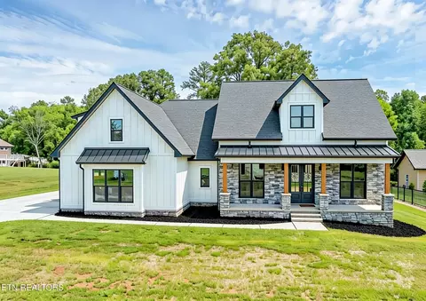 1114 Herbert Dr, Greenback, TN 37742