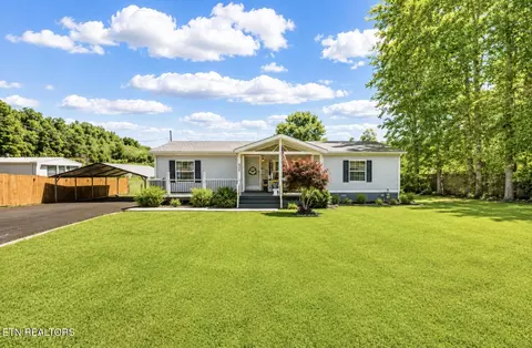 634 Nursery Rd #634, Dandridge, TN 37725