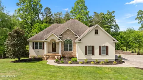 517 Sandpiper Dr, Vonore, TN 37885