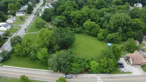 507 Montvale Rd, Maryville, TN 37803