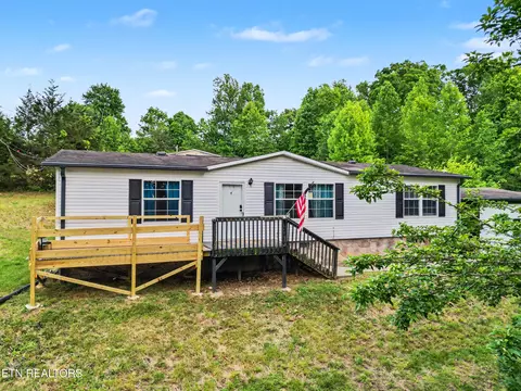 222 Moosetrail Ln, Powell, TN 37849