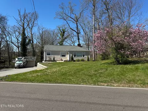 509 Taylor Rd, Knoxville, TN 37920