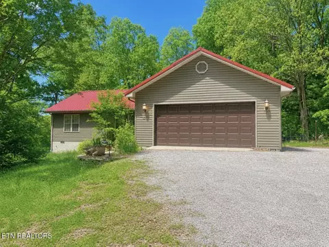 50 Will Cir, Crossville, TN 38555