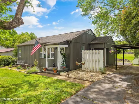 217 Meade St, Maryville, TN 37804