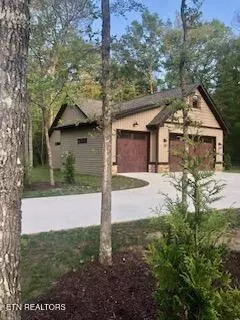 701 Westchester Dr, Crossville, TN 38558
