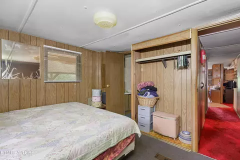 Bedroom - 185 Trinity Ln, Harrogate, TN 37752 photo 2 of 4