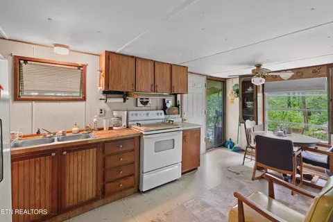 Kitchen - 185 Trinity Ln, Harrogate, TN 37752 photo 1 of 2