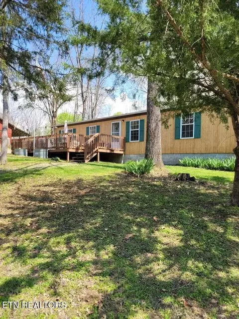 784 Sunset Ridge Ln, Hilham, TN 38568