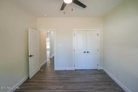 Bedroom - 5145 Gregory Rd, Greenback, TN 37742 photo 3 of 3