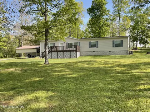 384 Virgil Smith Rd, Crossville, TN 38571