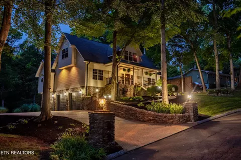 4323 Deer Run Dr, Louisville, TN 37777